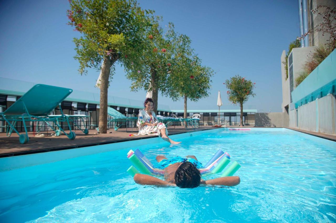 Bossa Nova Beirut Hotel エクステリア 写真