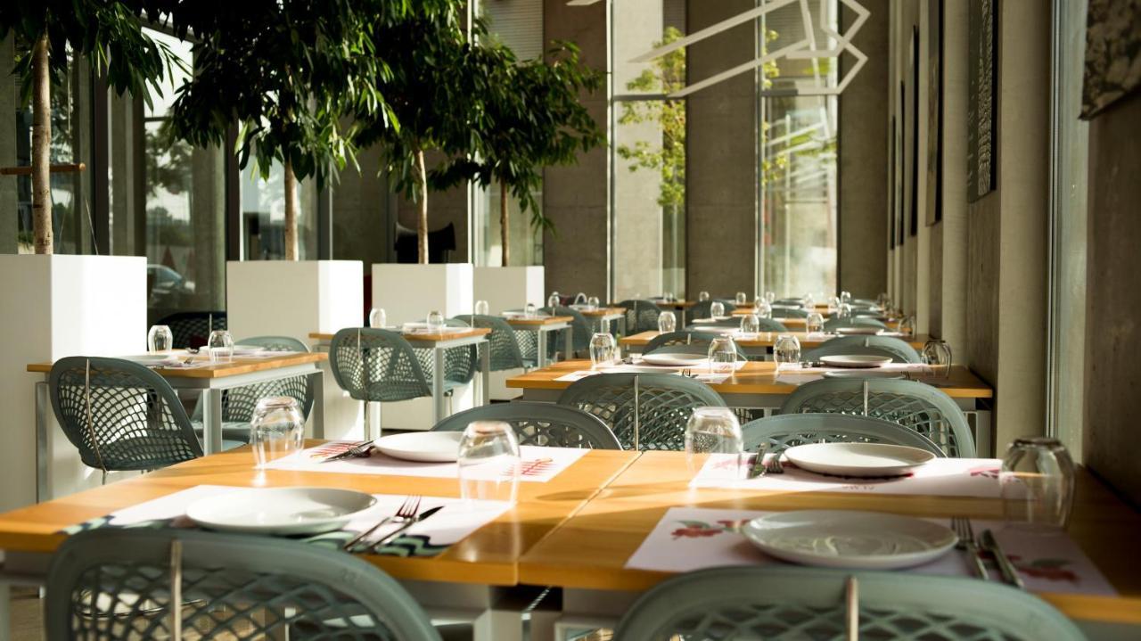 Bossa Nova Beirut Hotel エクステリア 写真