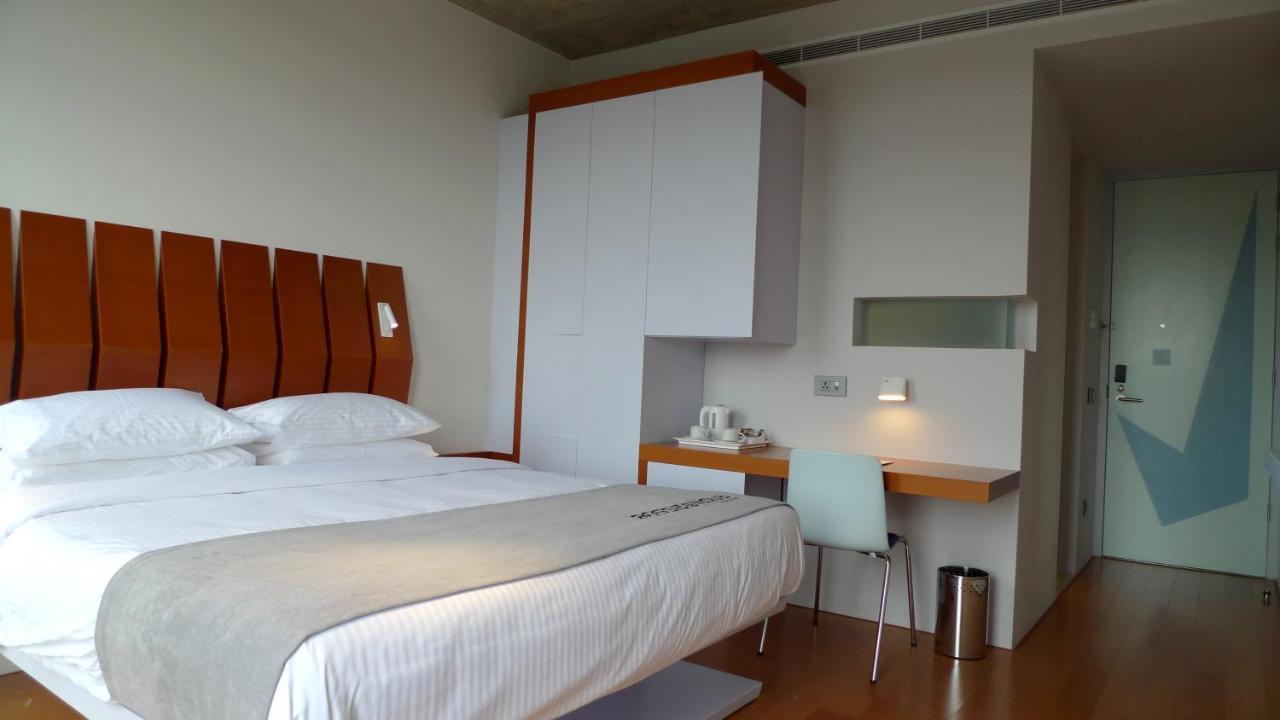 Bossa Nova Beirut Hotel エクステリア 写真